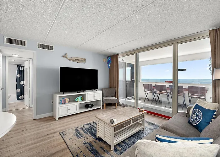 2 Bedroom Ocean Front Atlantis Condo! Holiday home